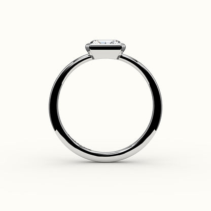 Engaste de anillo con corte radiante de este a oeste