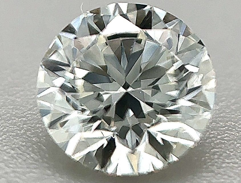 0.60 ct H VS2 Round Natural Diamond - GIA Certified