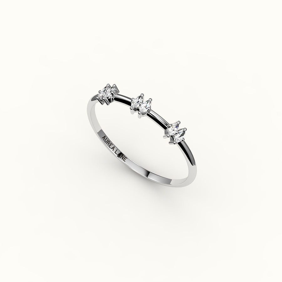 Banda de diamantes marquesa omitida