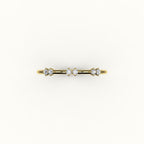 Banda de diamantes redondos salteados